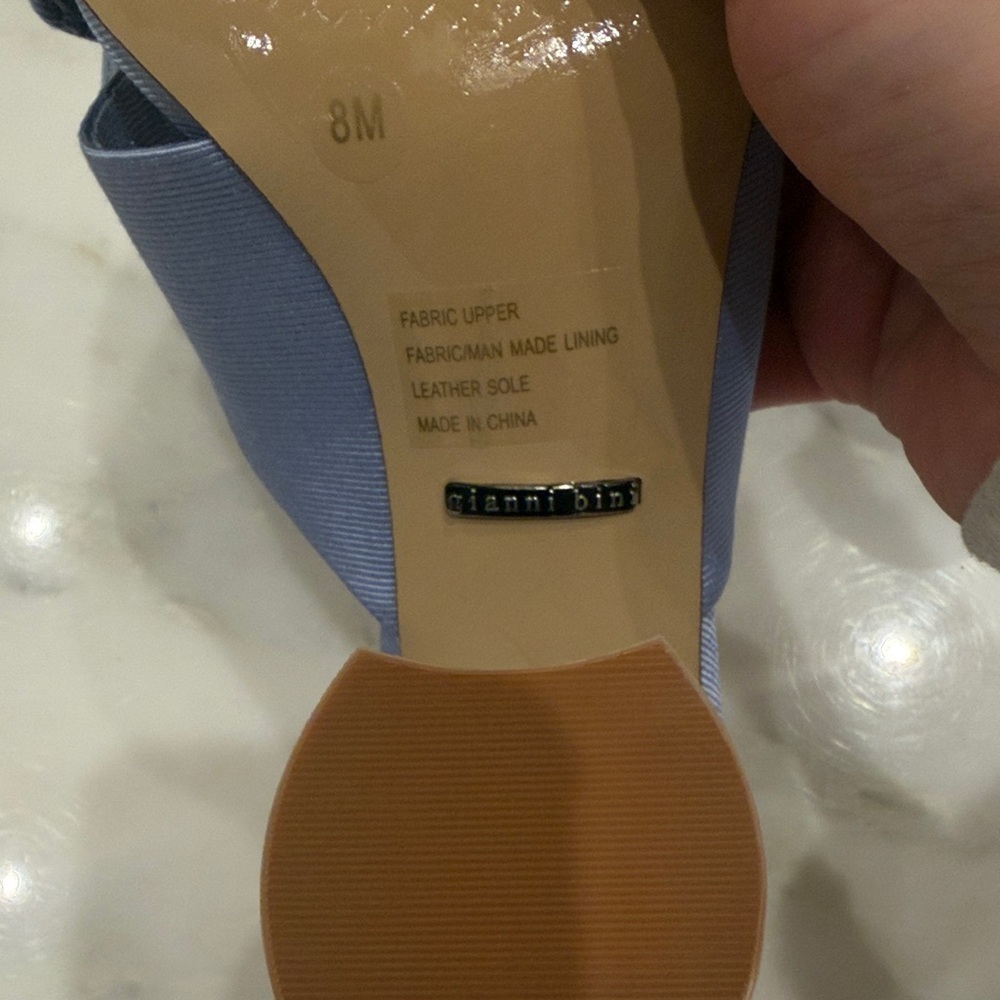 Gianni Bini light blue/ Lavender Blue Bow Mules - Picture 3 of 3